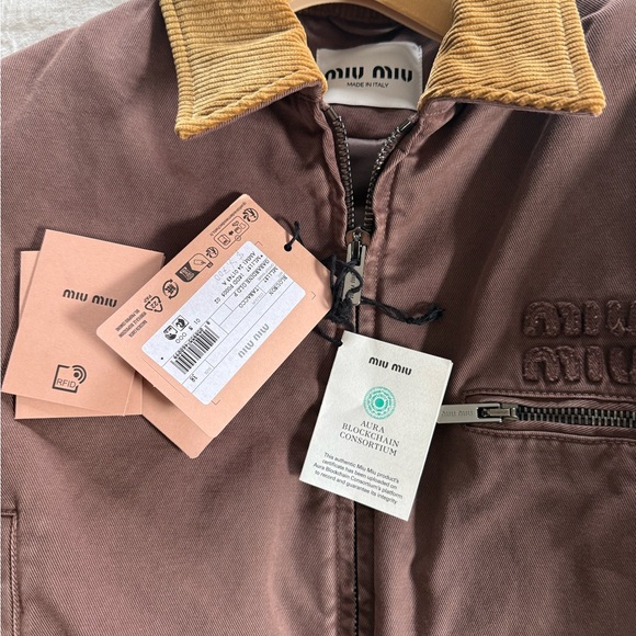 Miu Miu AUTHENTIC NEW Brown Zip-Up Corduroy Collar Crop Padded Bomber Jacket - Picture 3 of 8